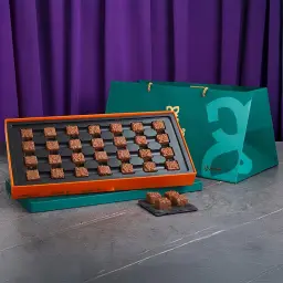ليزي شوكولاتة جلامور